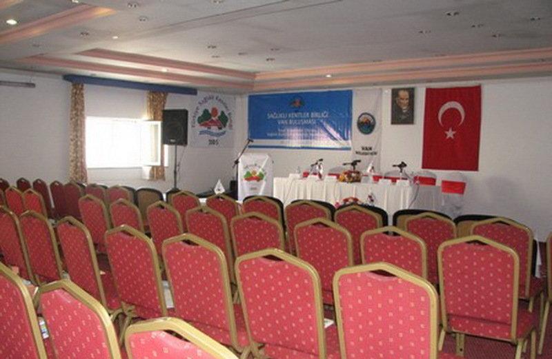 Akdamar Hotel Van Bagian luar foto