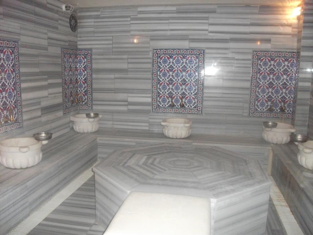 Akdamar Hotel Van Bagian luar foto